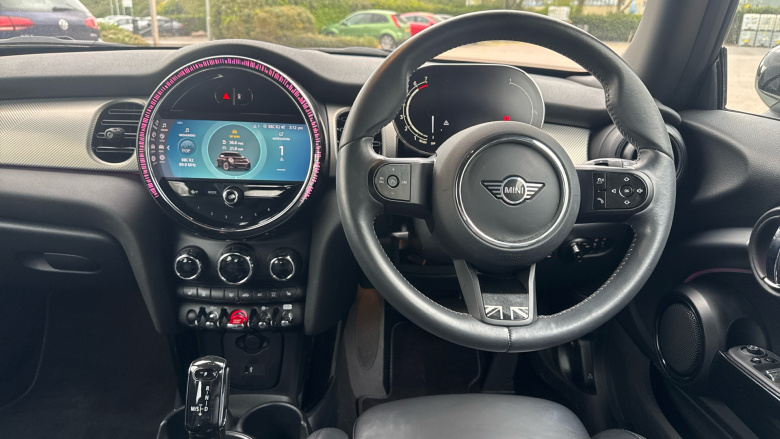 MINI Hatchback 1.5 Cooper Exclusive Premium 3dr Auto Petrol Hatchback